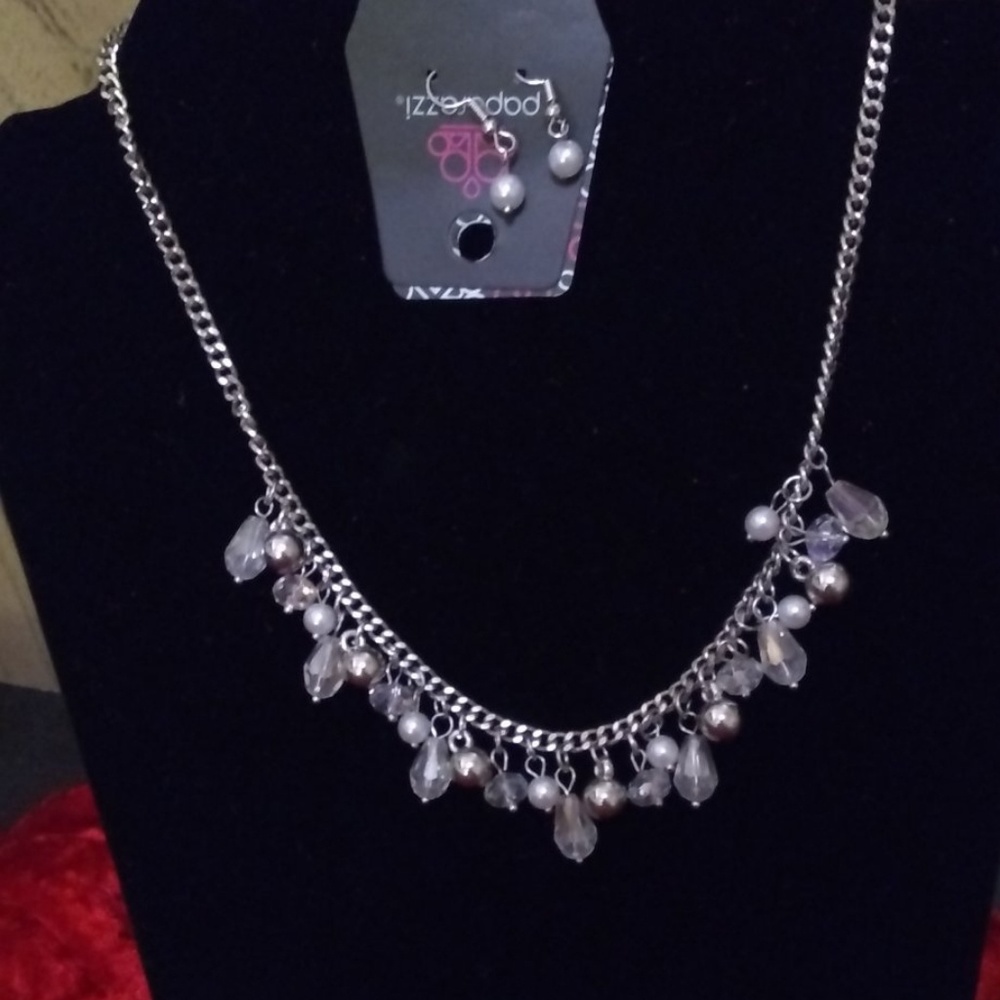 Women's jewelry